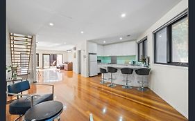 Convenience & Luxury Apartment